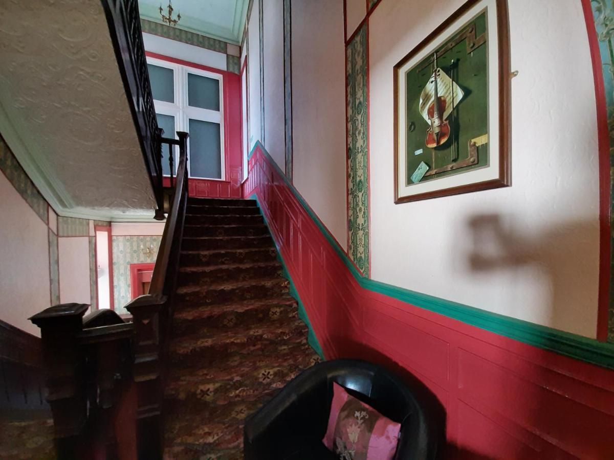 Cherry Blossom Inn ブラックプール エクステリア 写真