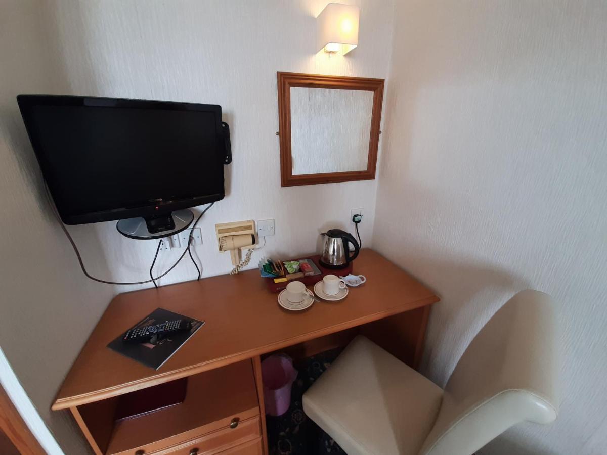 Cherry Blossom Inn ブラックプール エクステリア 写真